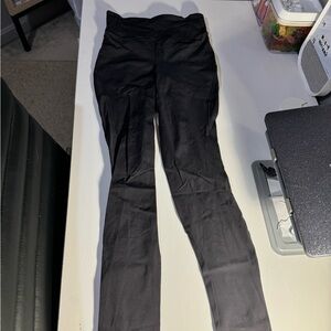 size 4 lululemon base pace 28” legging